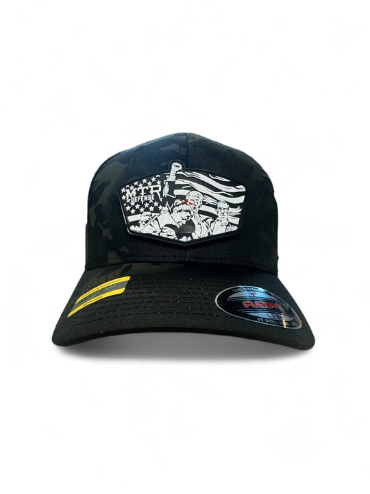 MTR Defense Black Multicam Flex-Fit „It’s Just A Flesh Wound“ – in den USA hergestellte Mütze mit schwarzen, weißen und blutroten PVC-Patches!